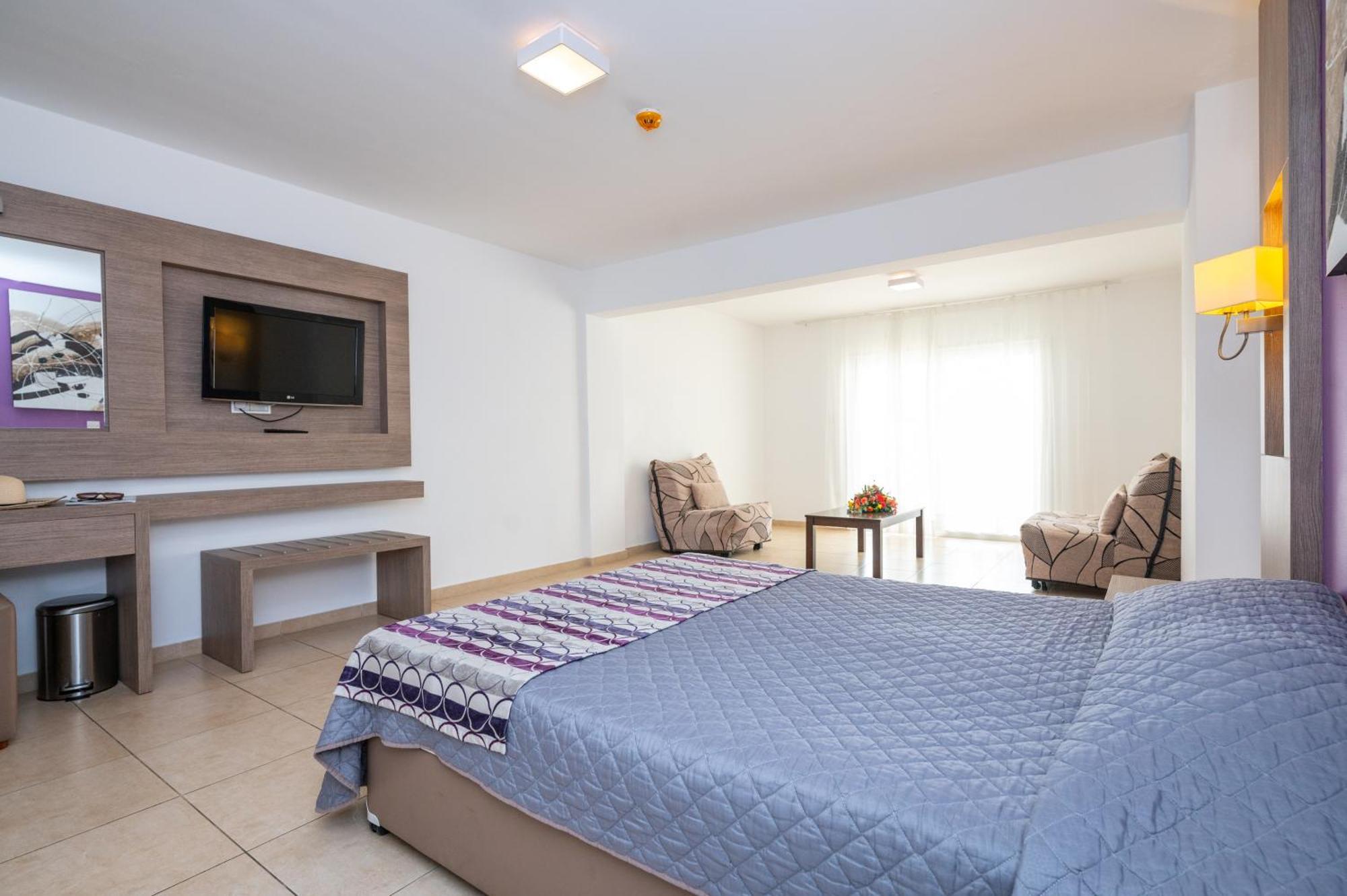 New Famagusta & Hotel Ajia Napa